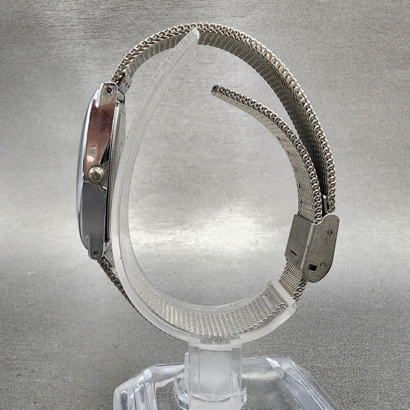 Citizen Q&Q Watch Women 21mm White Dial Silver Tone Oval Mesh Band New battery6