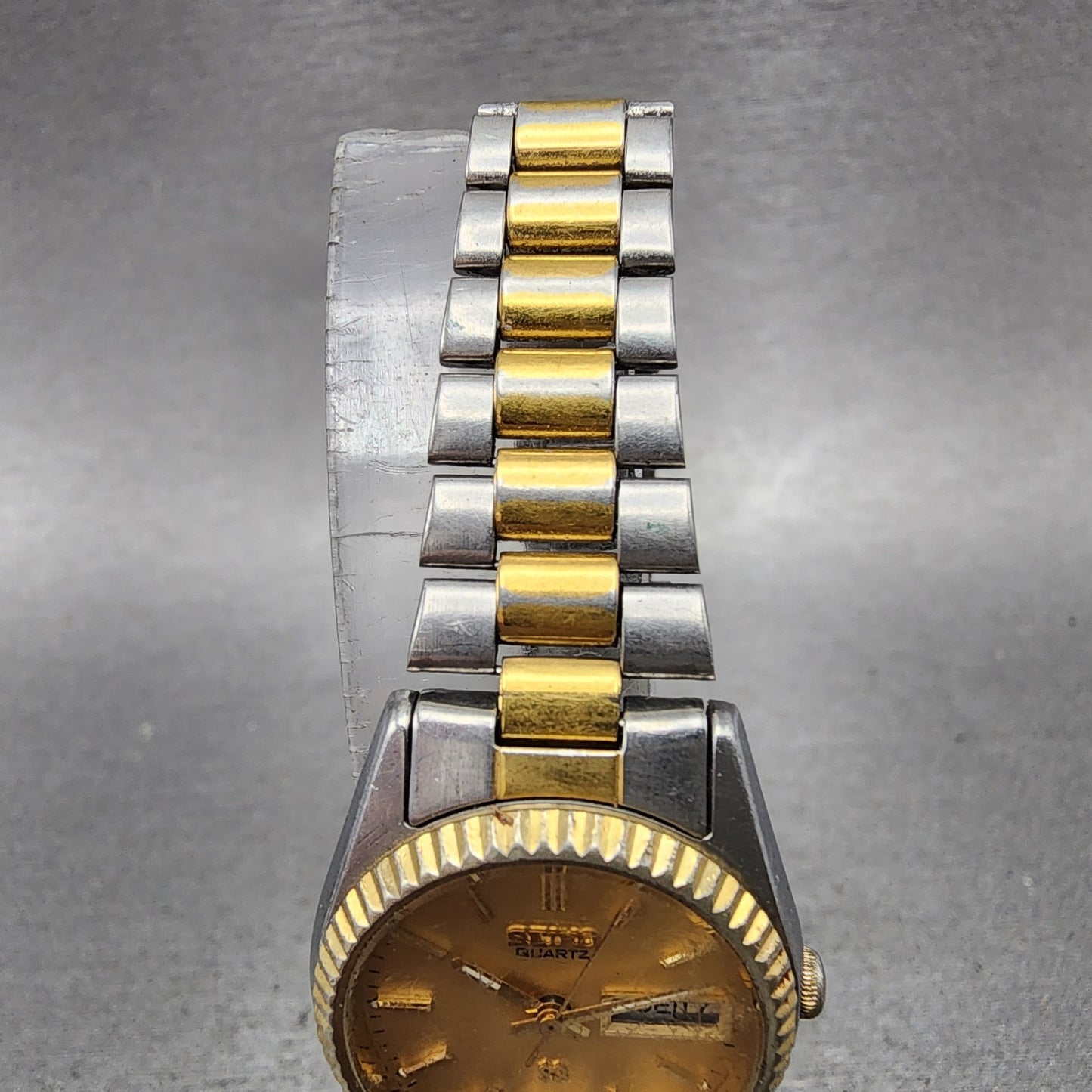 Seiko SQ Watch Women 24mm Champagne Dial Two Tone Daydate 2a230030 New Battery4