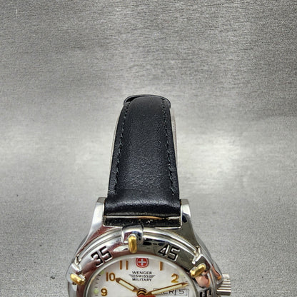 Wenger Swiss Military Watch Women 29mm White Dial Silver Tone Daydate New Batt4