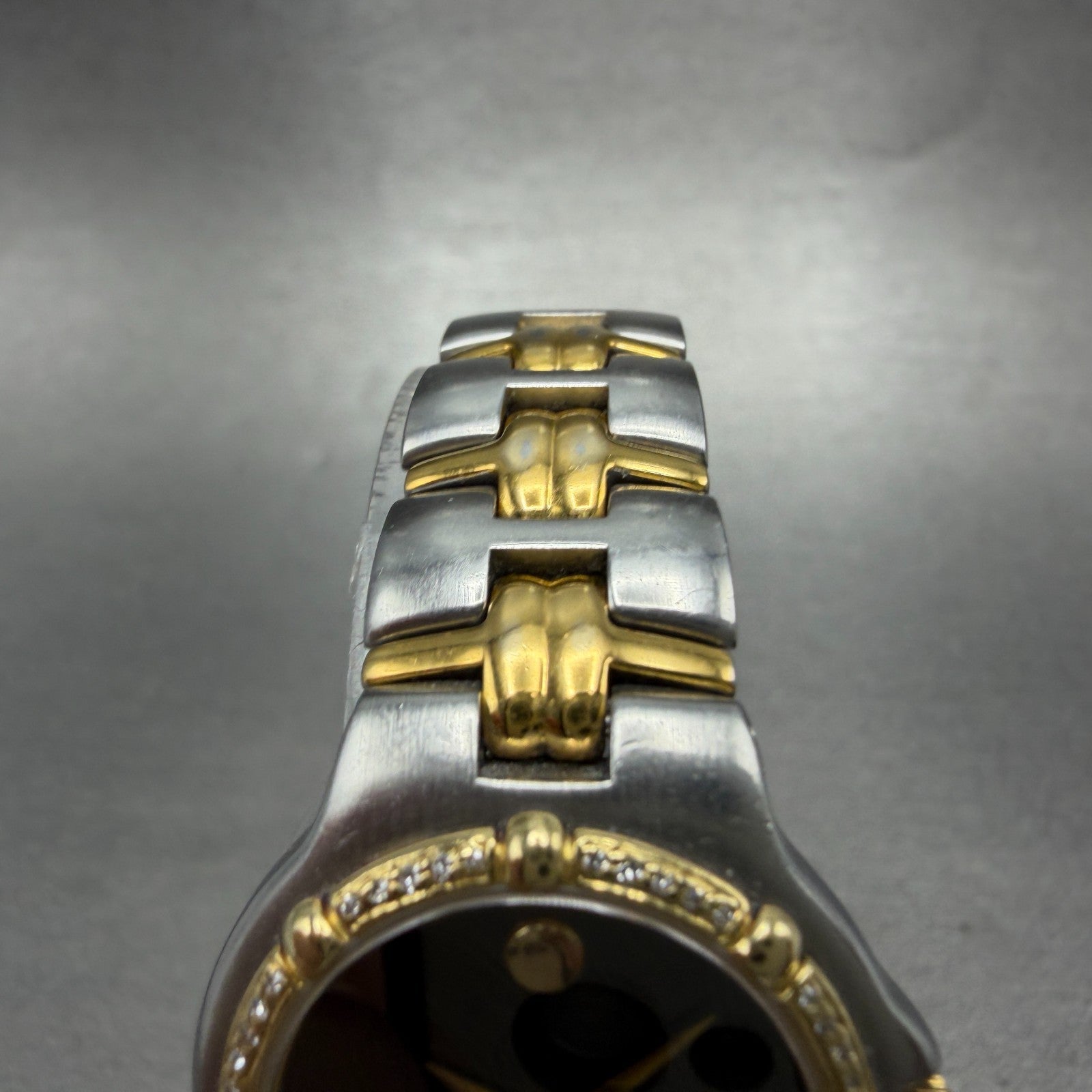 Movado Museum Olympian Watch Women 25mm black Dial Two Tone 85.A1.827.2 New Batt4