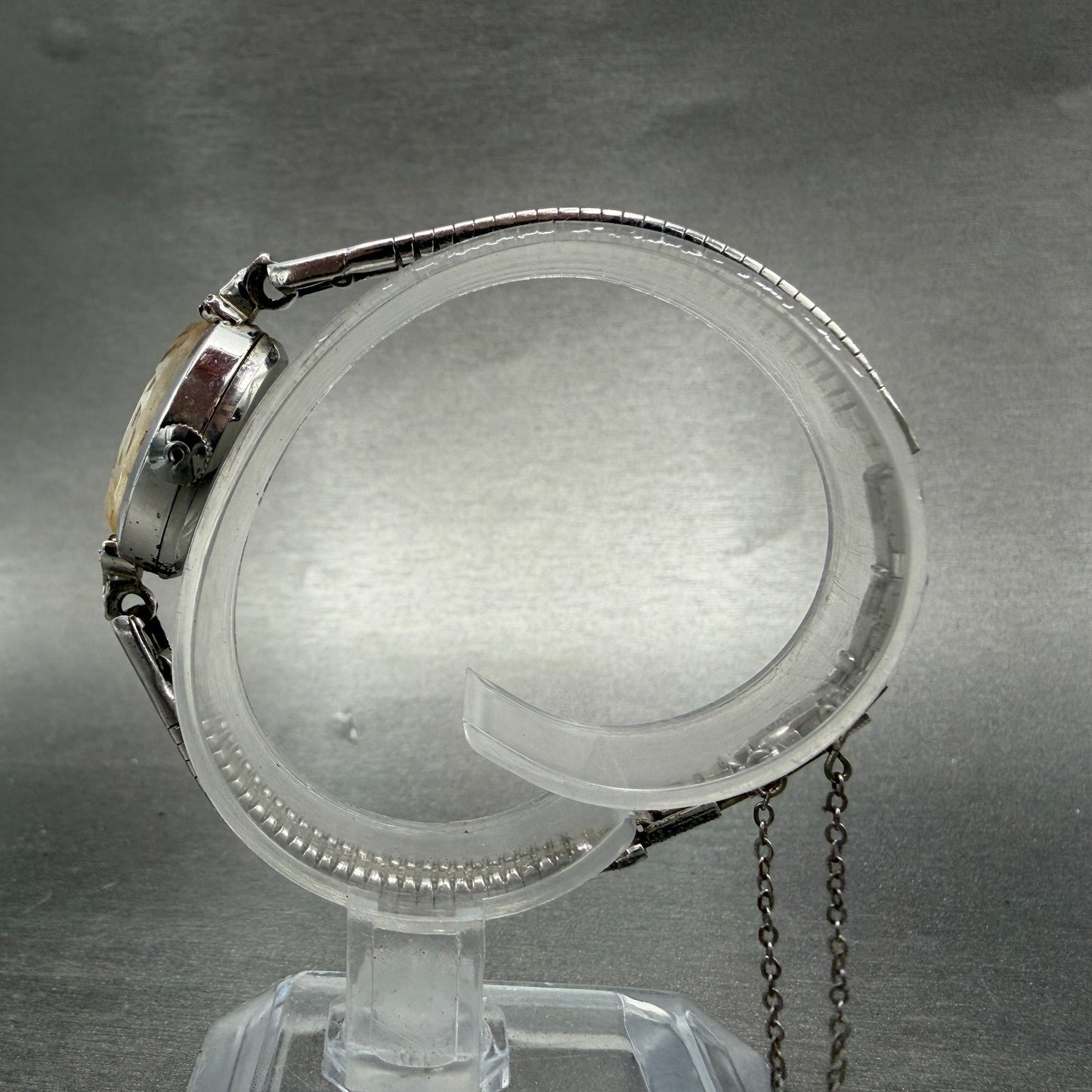 Citizen Rhone Watch Women 15mm Silver Dial White Gold Plated Oval Manual Runs AB6