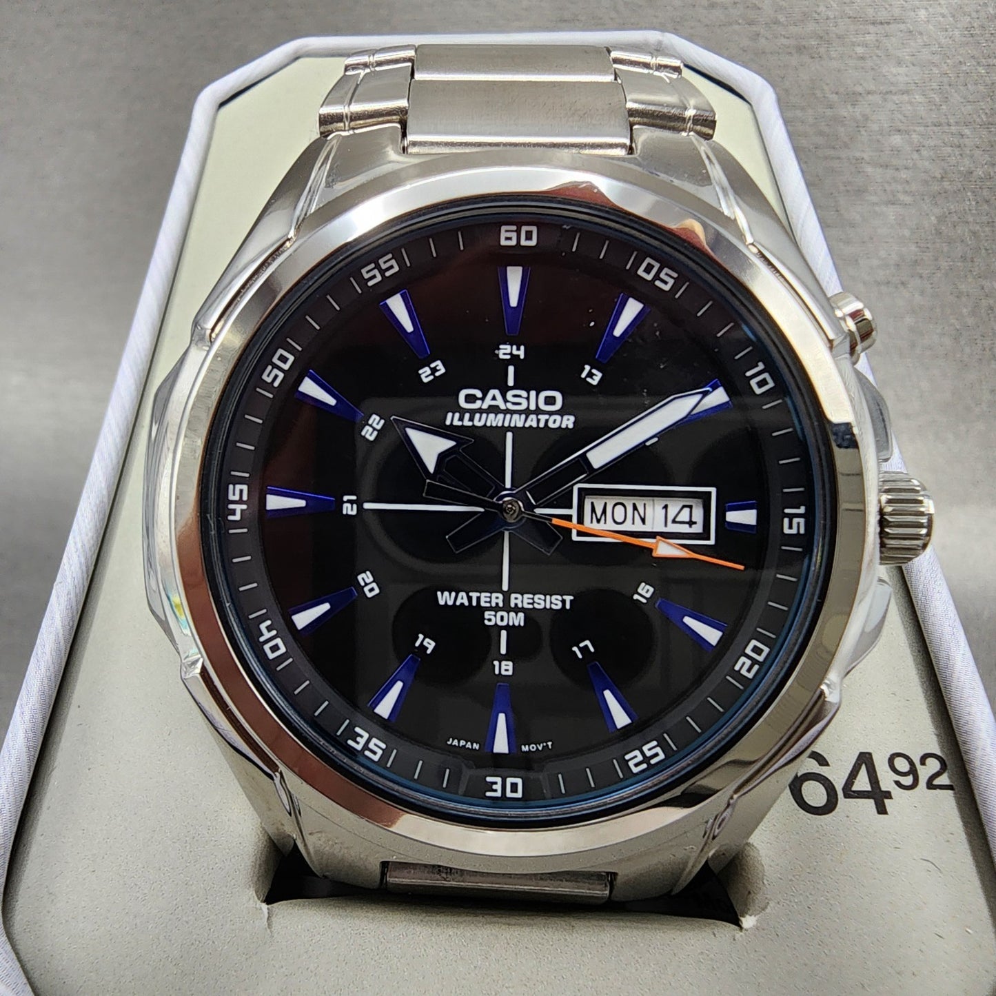 Casio Illuminator MTPE200 Watch Men 45mm Black Dial Silver Tone Daydate NewBatt1