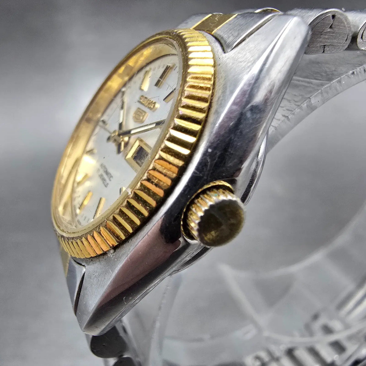 Seiko 5 Automatic Watch Women 24mm Silver Dial Two Tone Daydate 4206-0511 PARTS3