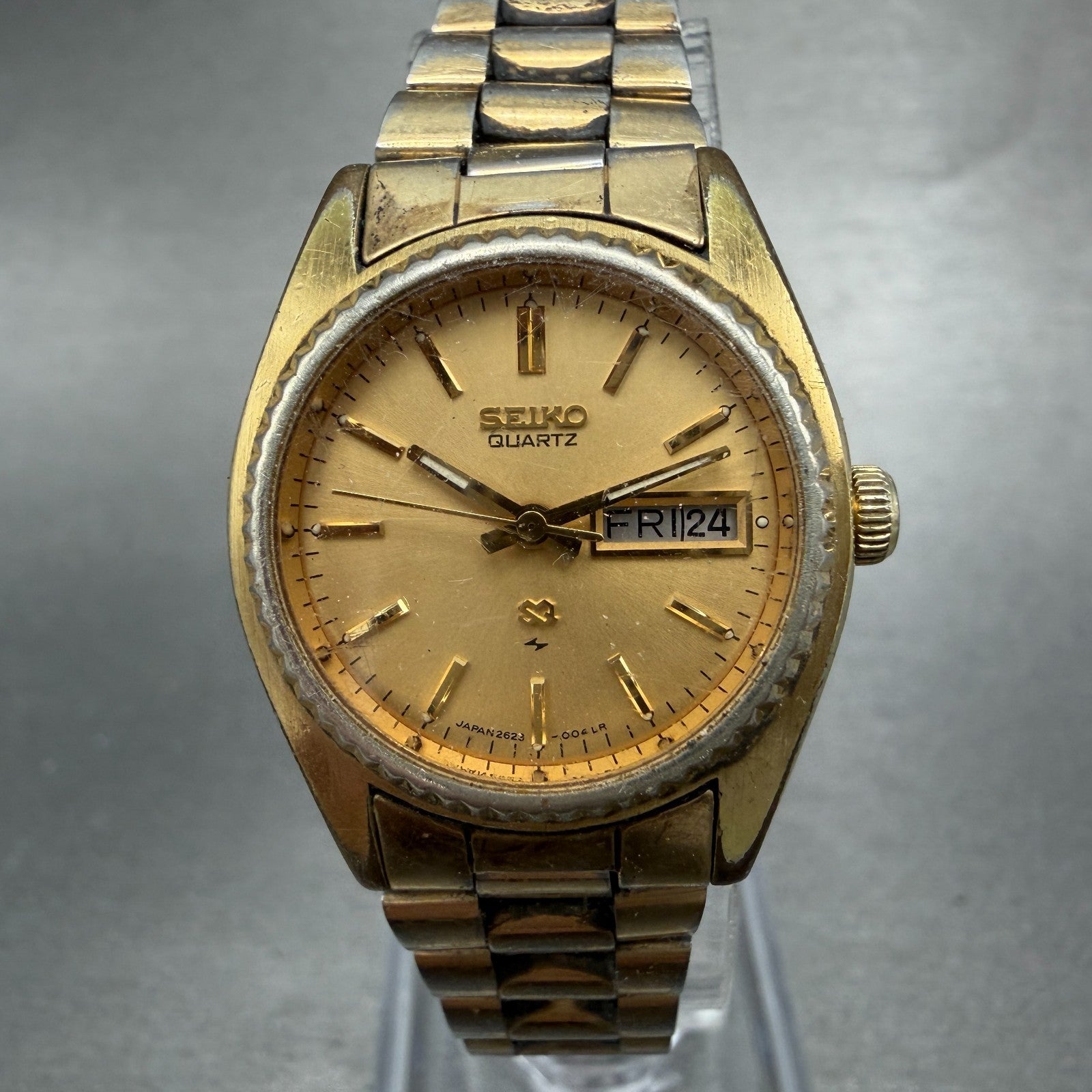 Seiko SQ Watch Women 25mm Champagne Dial Gold Tone Daydate 2623-0059 New Battery0