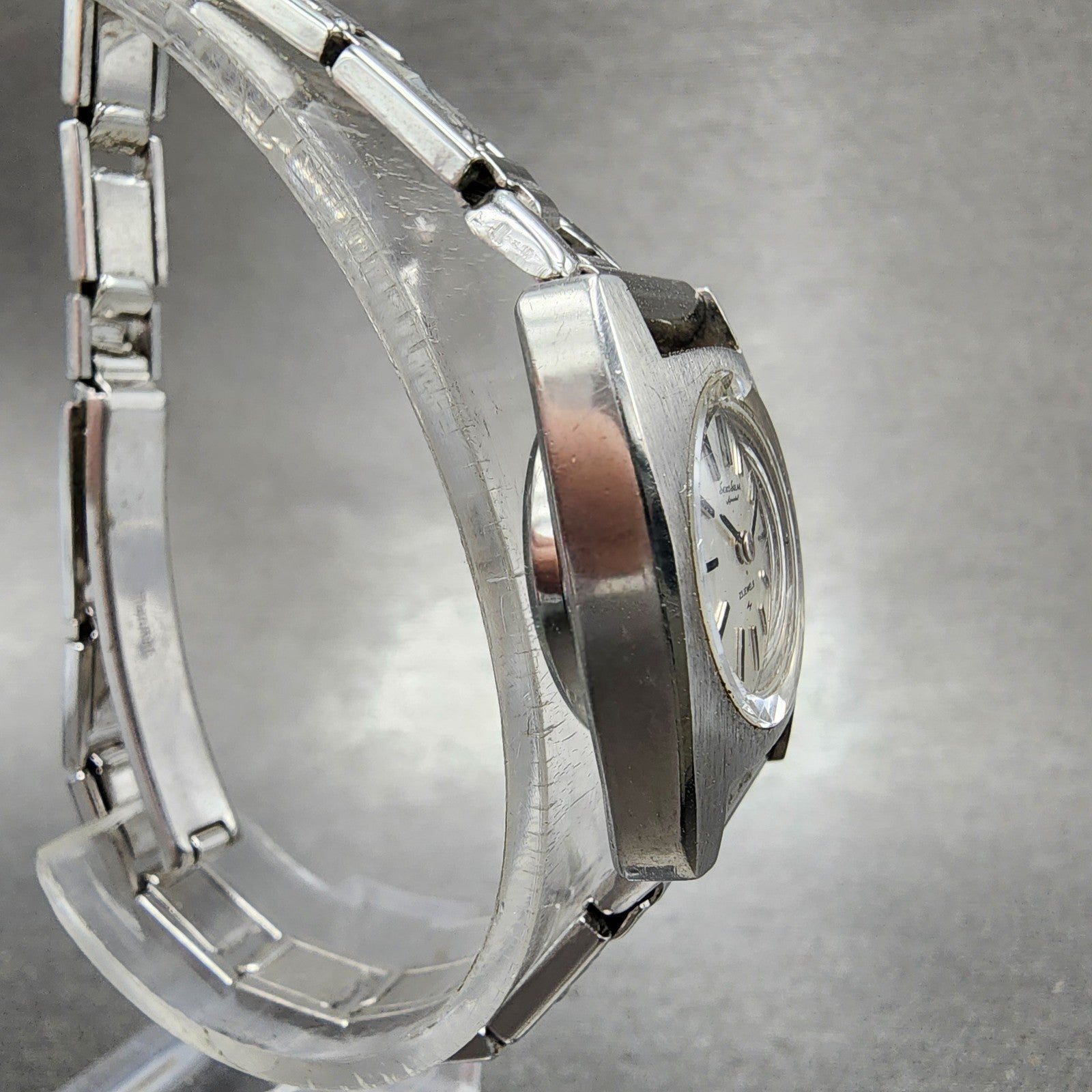 Seiko Solar Special Watch Women 20mm Silver Dial Silver Tone Rectangle READ!!!!3