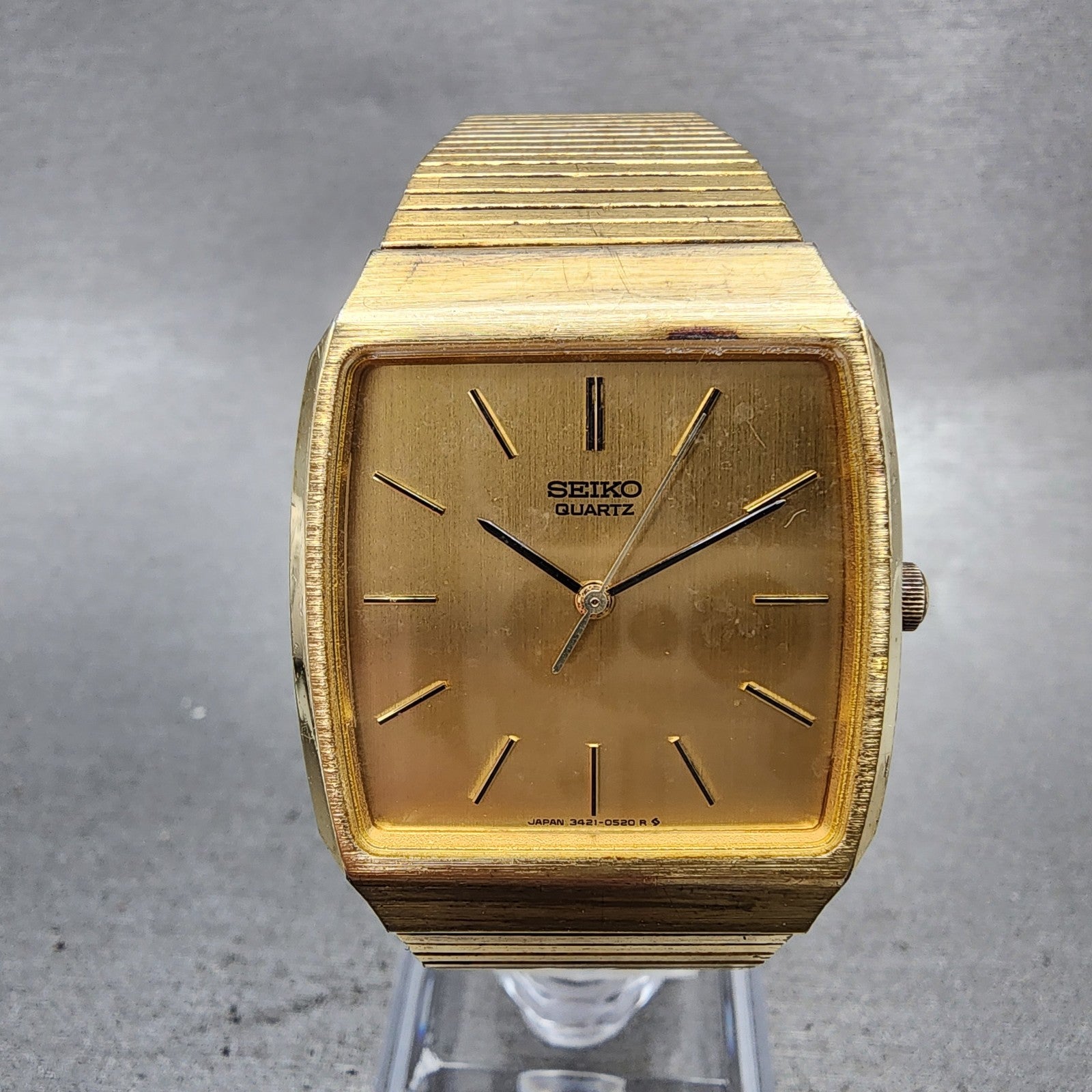 Seiko Watch Men 30mm Champagne Dial Gold Tone Rectangle 34215229 New Battery0