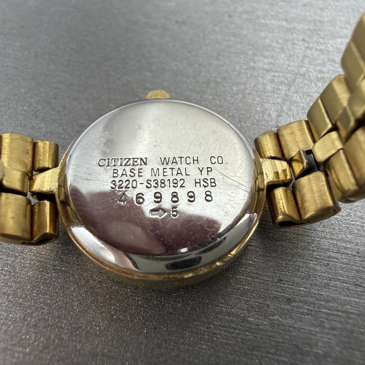 Citizen CQ Watch Women 20mm Champagne Dial Gold Tone Round 3220-S38192 New Batt9