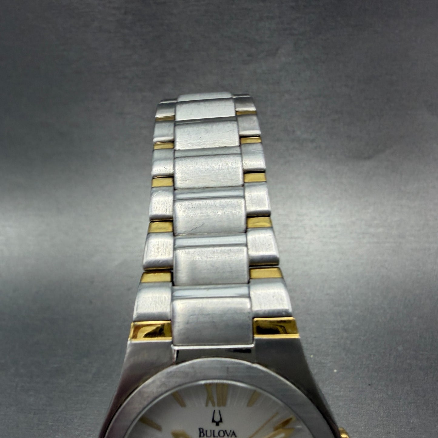 Bulova Watch Men 35mm White Dial Two Tone Date Round 98H04 New Battery4