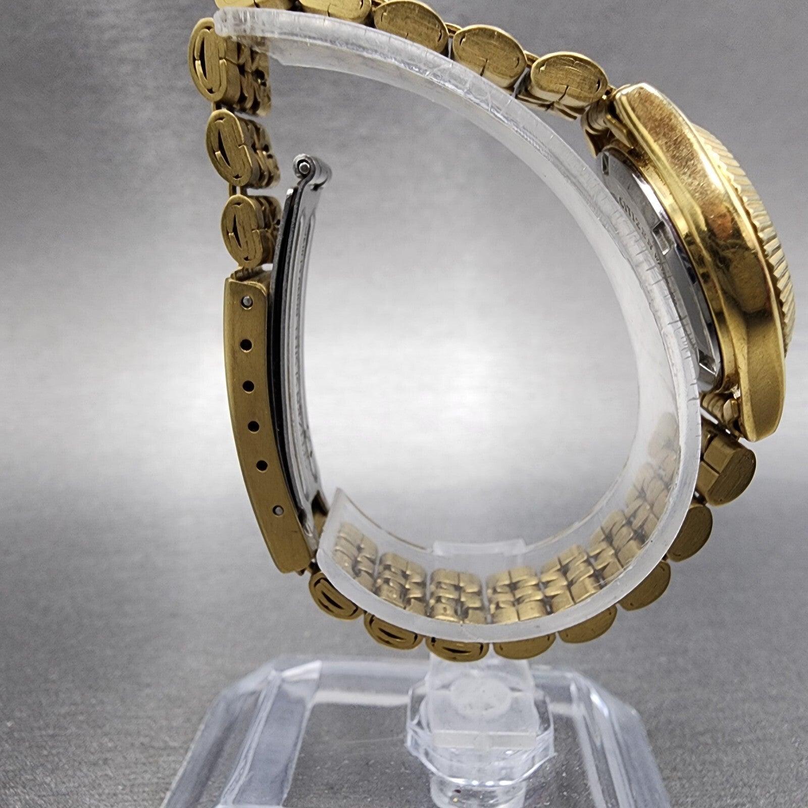 Citizen CQ President Watch Women 26mm MOP Dial Gold Tone Daydate Round New Batt8