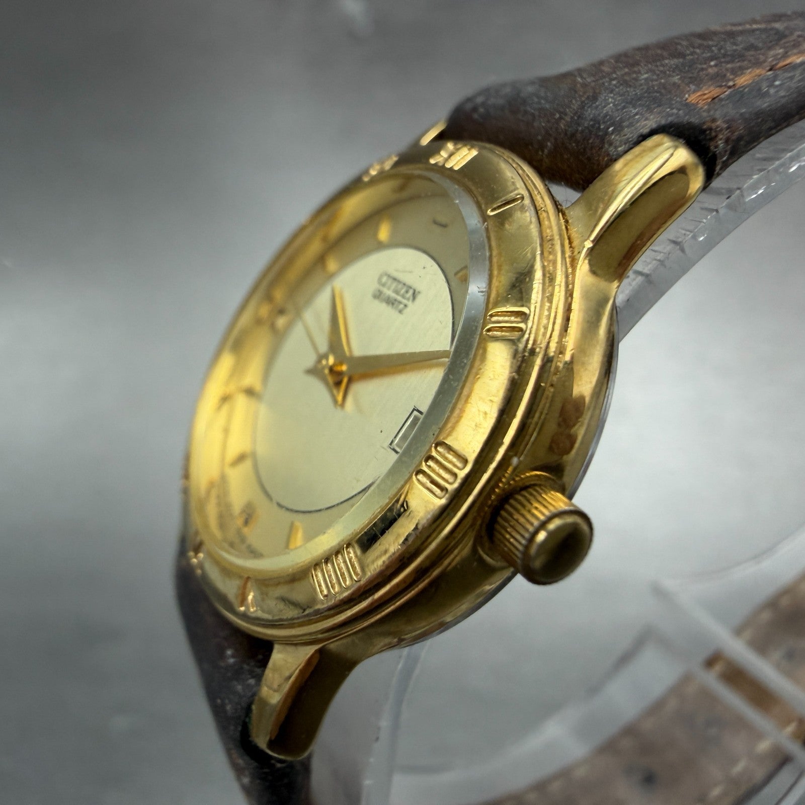 Citizen Watch Women 24mm Champagne Dial Gold Tone Date 1012-K1313 READ!!!!! Runs2