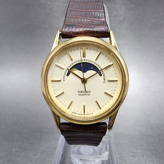 Seiko Moonphase Watch Women 25mm Champange Dial Gold Tone 2A240048 New Battery0