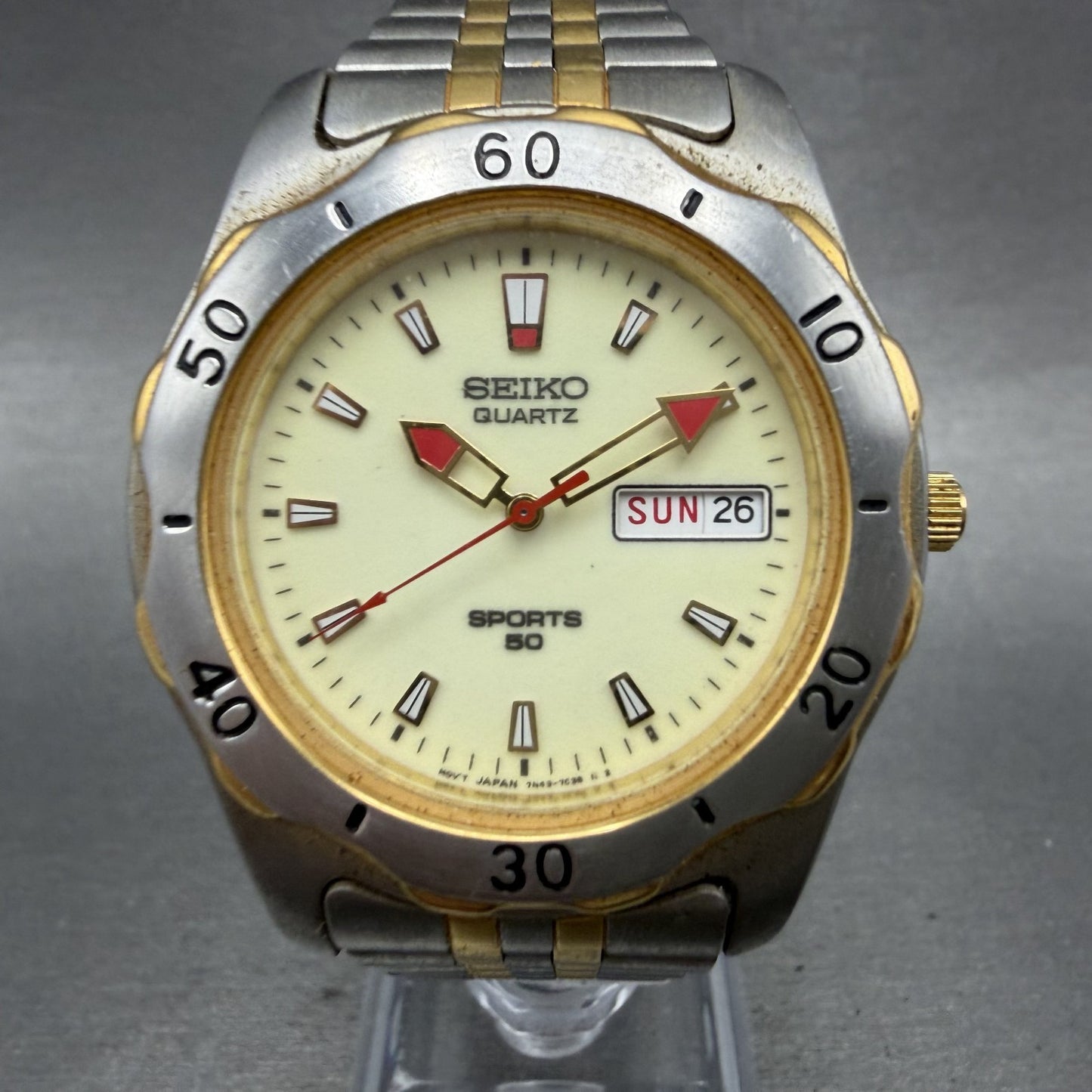 Seiko Sports 50 Watch Men 39mm Luminous Dial Two Tone Daydate Round New Battery1