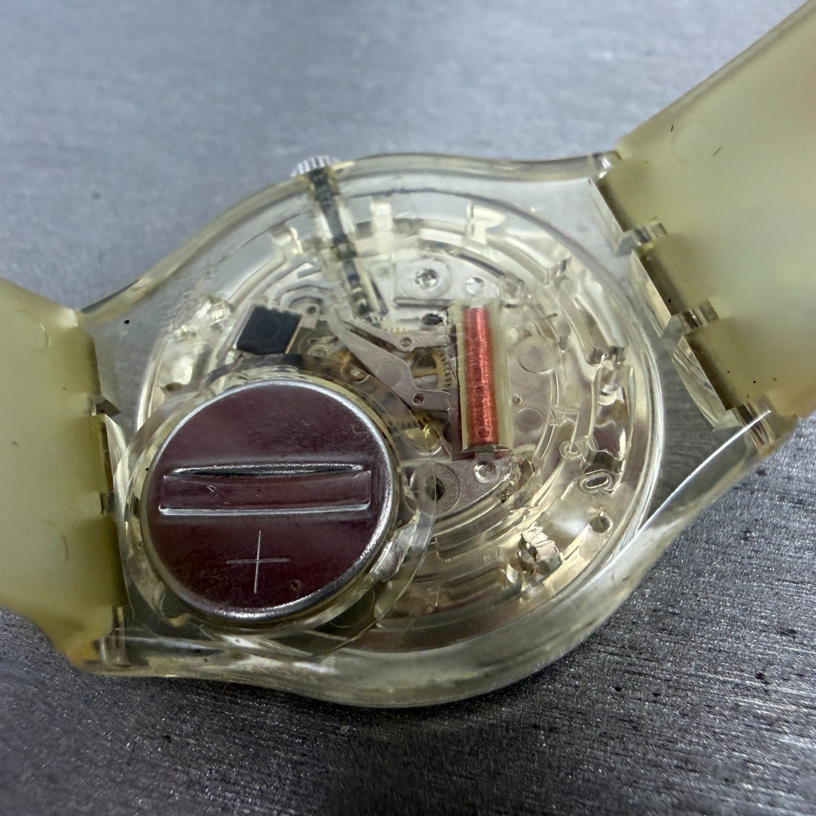 Swatch Magical Parade Watch Men 34mm Silver Dial Clear Case GE161 New Battery9