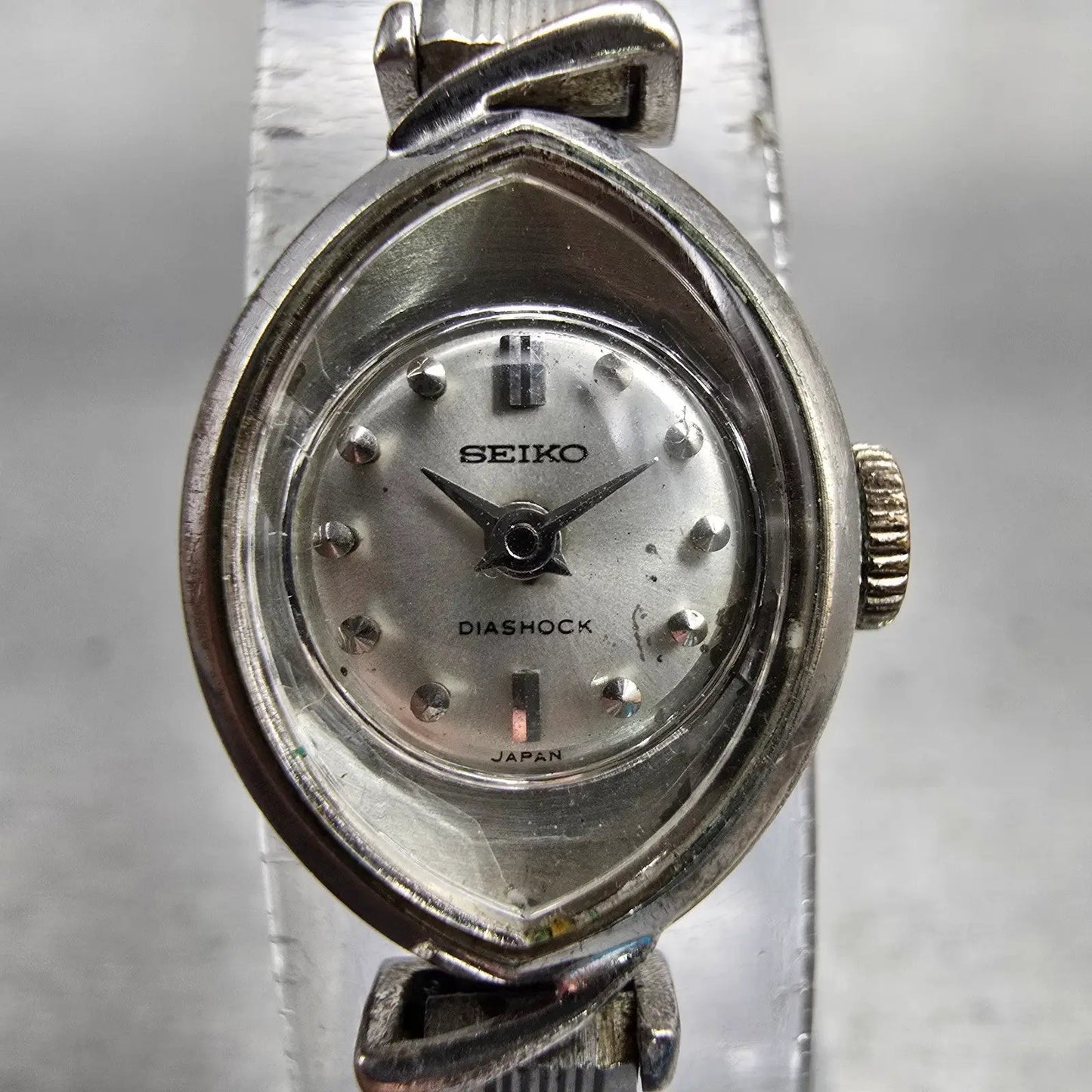 Seiko Watch Women 14mm Silver Dial Silver Tone Oval 10-8160 Manual Wind VTG1