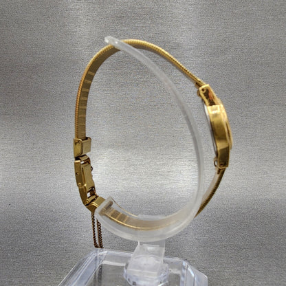 Seiko watch Women 19mm Champagne Dial Gold Tone Round V4011819 New Battery8