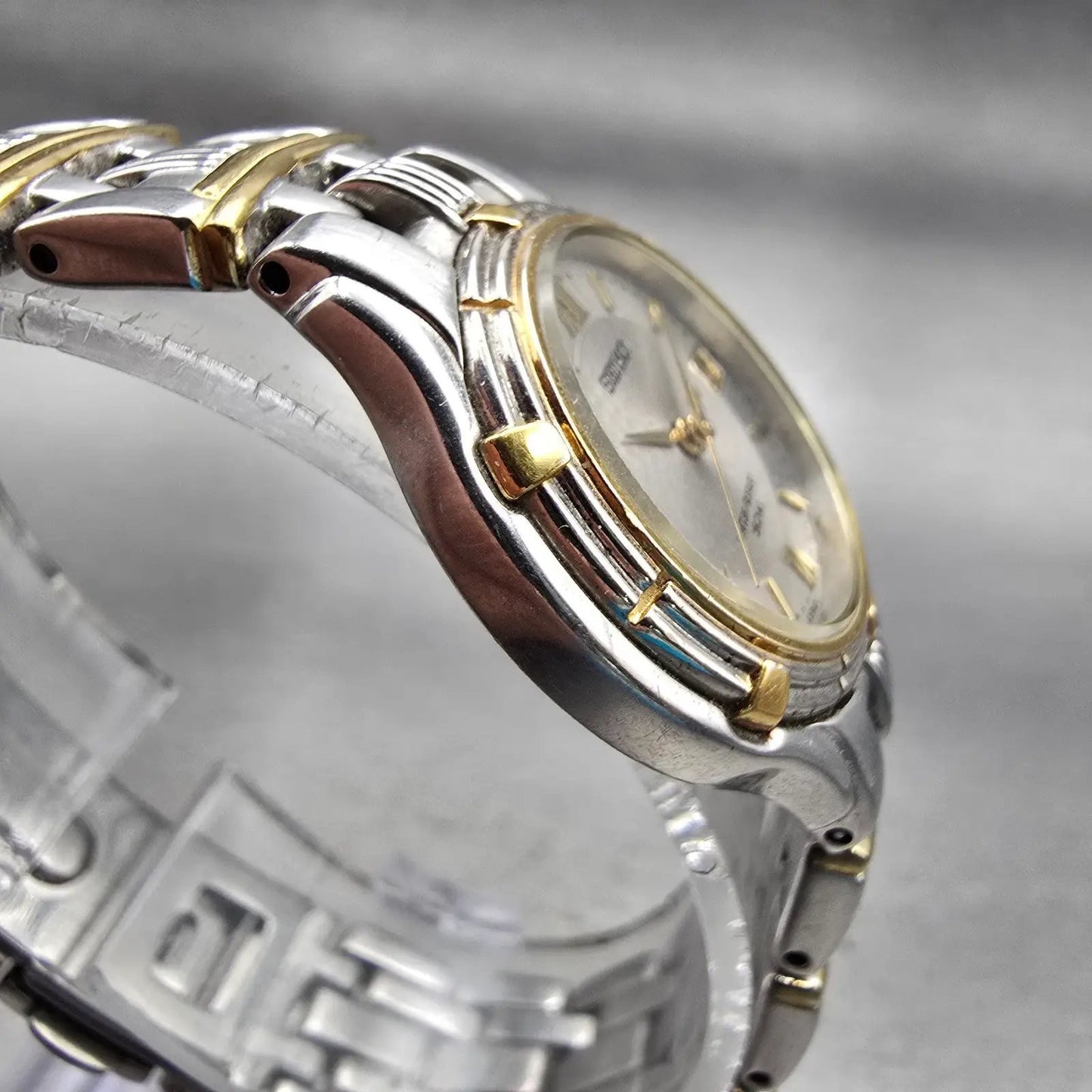 Seiko Watch Women 26mm Silver Dial Two Tone Date Round 7n82-0789 New Battery VTG3