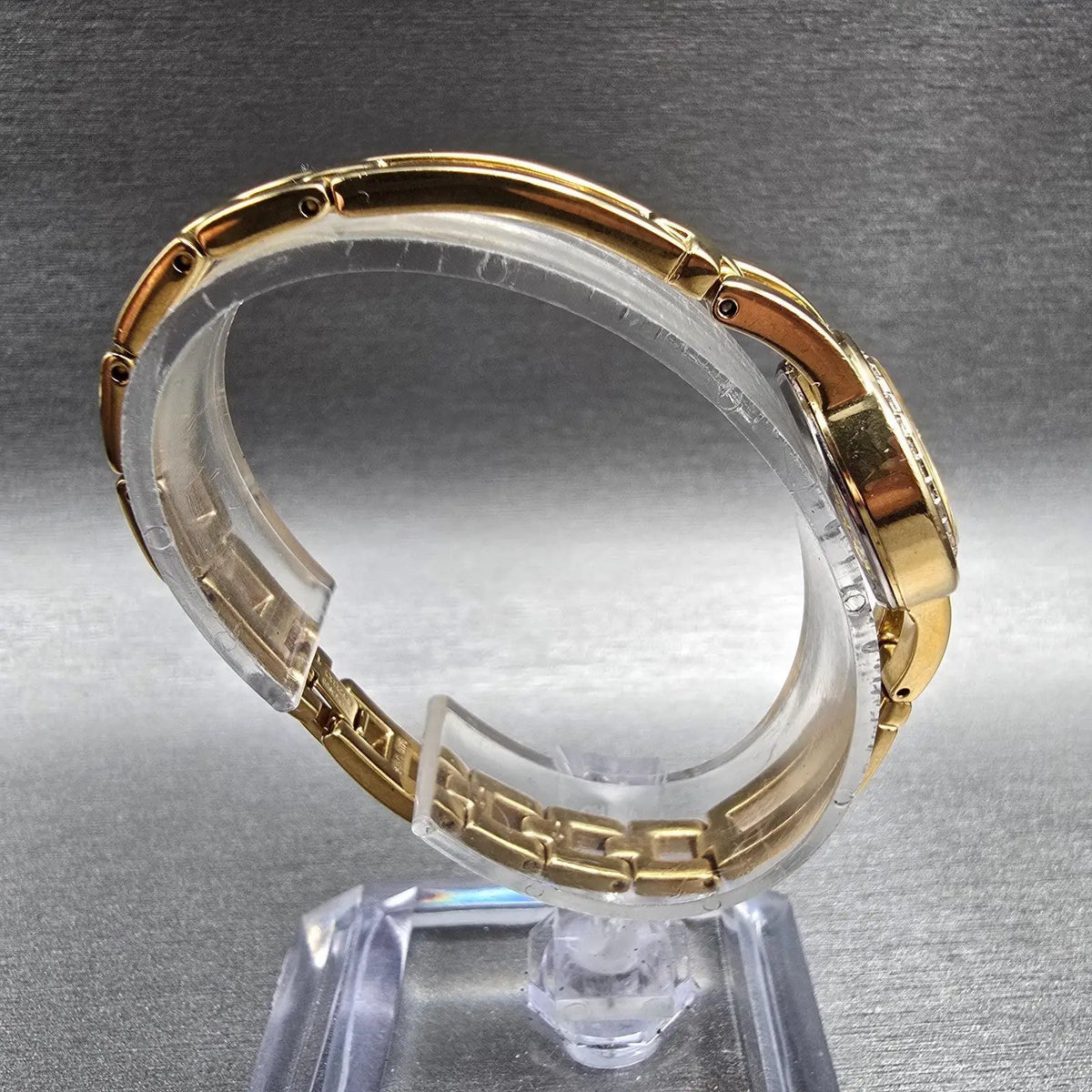Citizen Watch Women 20mm Cream Dial Gold Tone Crystals 5920-S004705 New Battery8