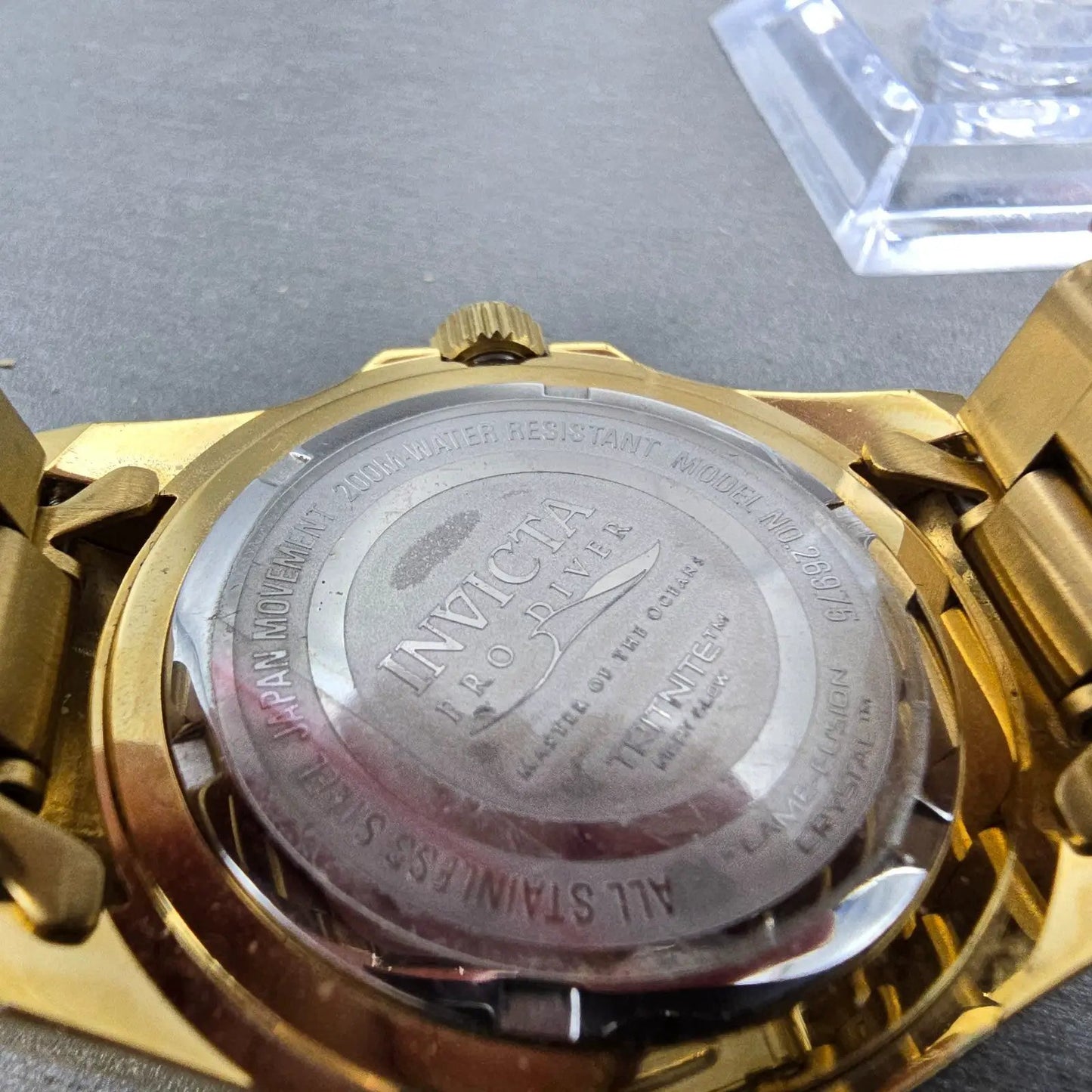 Invicta Pro Diver Watch Men 40mm Black Dial Gold Tone Date 26975 New Battery8