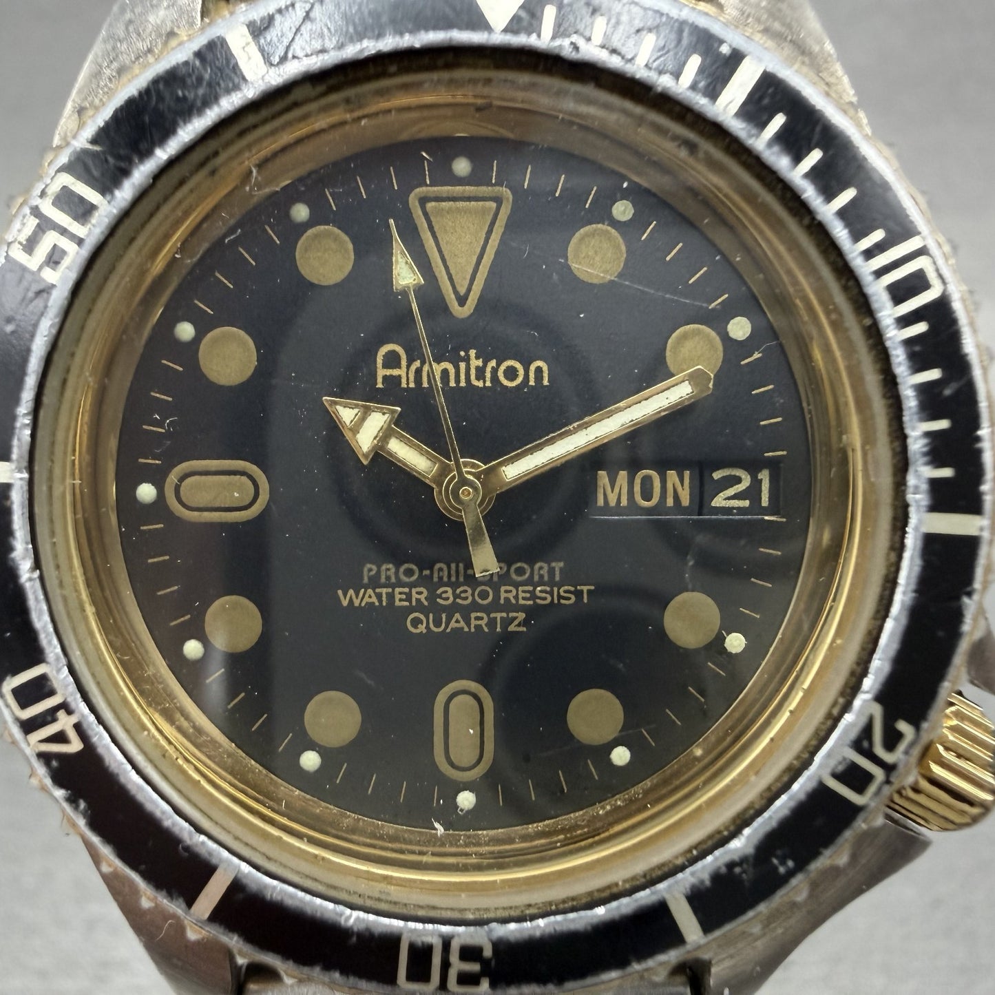 Armitron Pro All Sport Dive Watch Men 37mm Black Dial Two Tone Daydate New Batt1