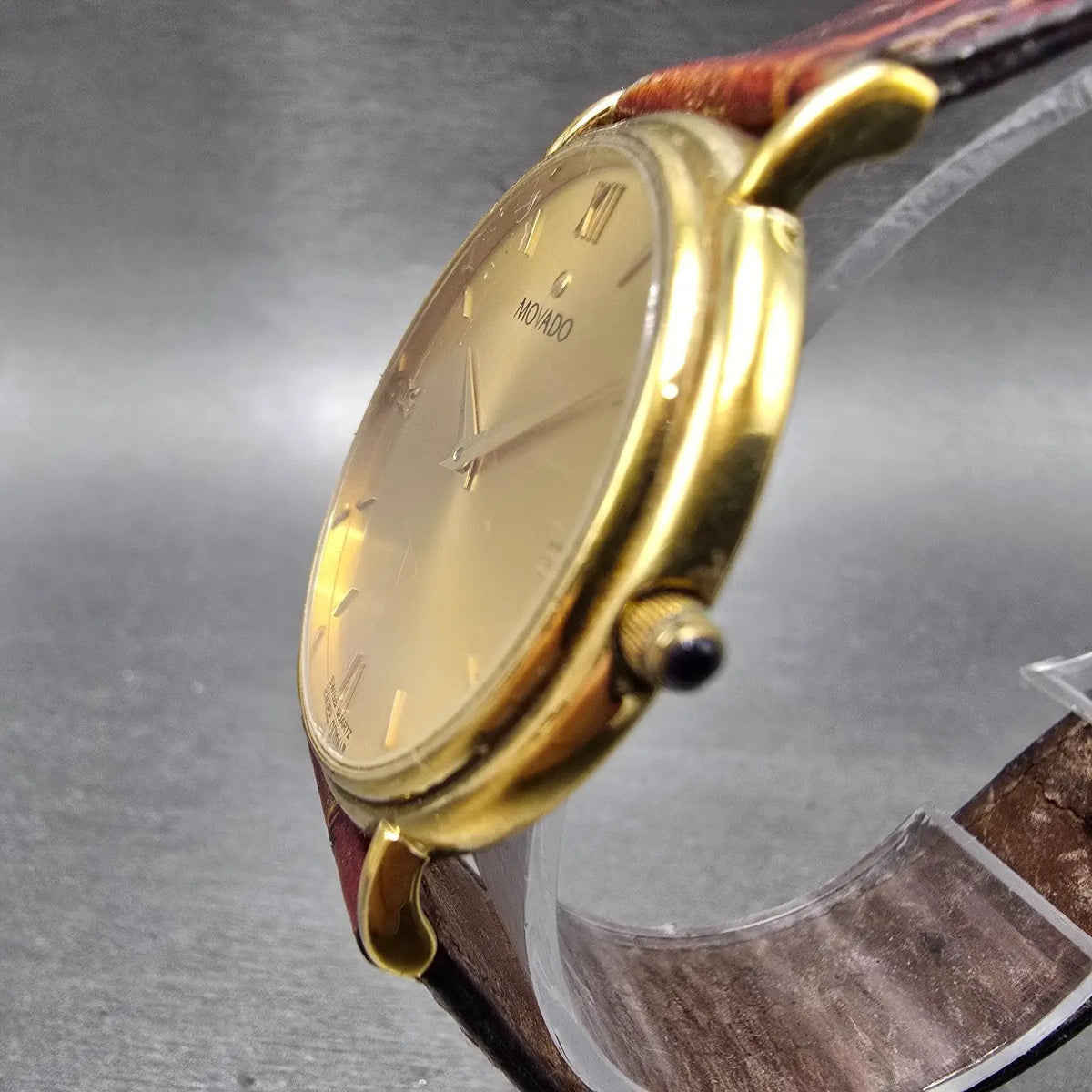 Movado Watch Men 34mm Gold Dial Gold Tone Round 87-E4-885 New Battery VTG2