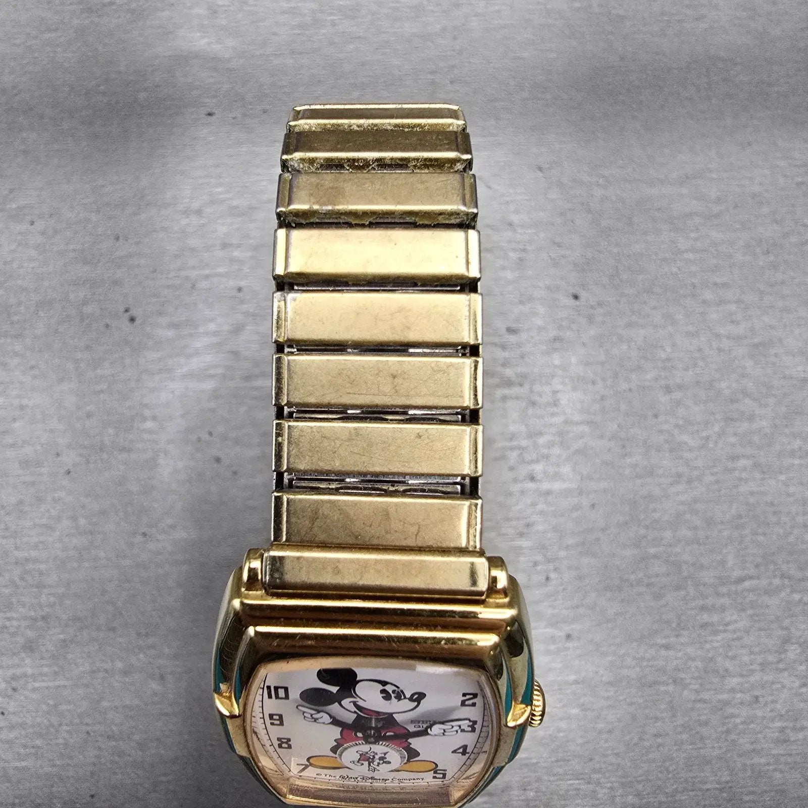 Seiko Mickey Mouse Watch Men 27mm White Dial Gold Tone 2K03-5019 New Battery4