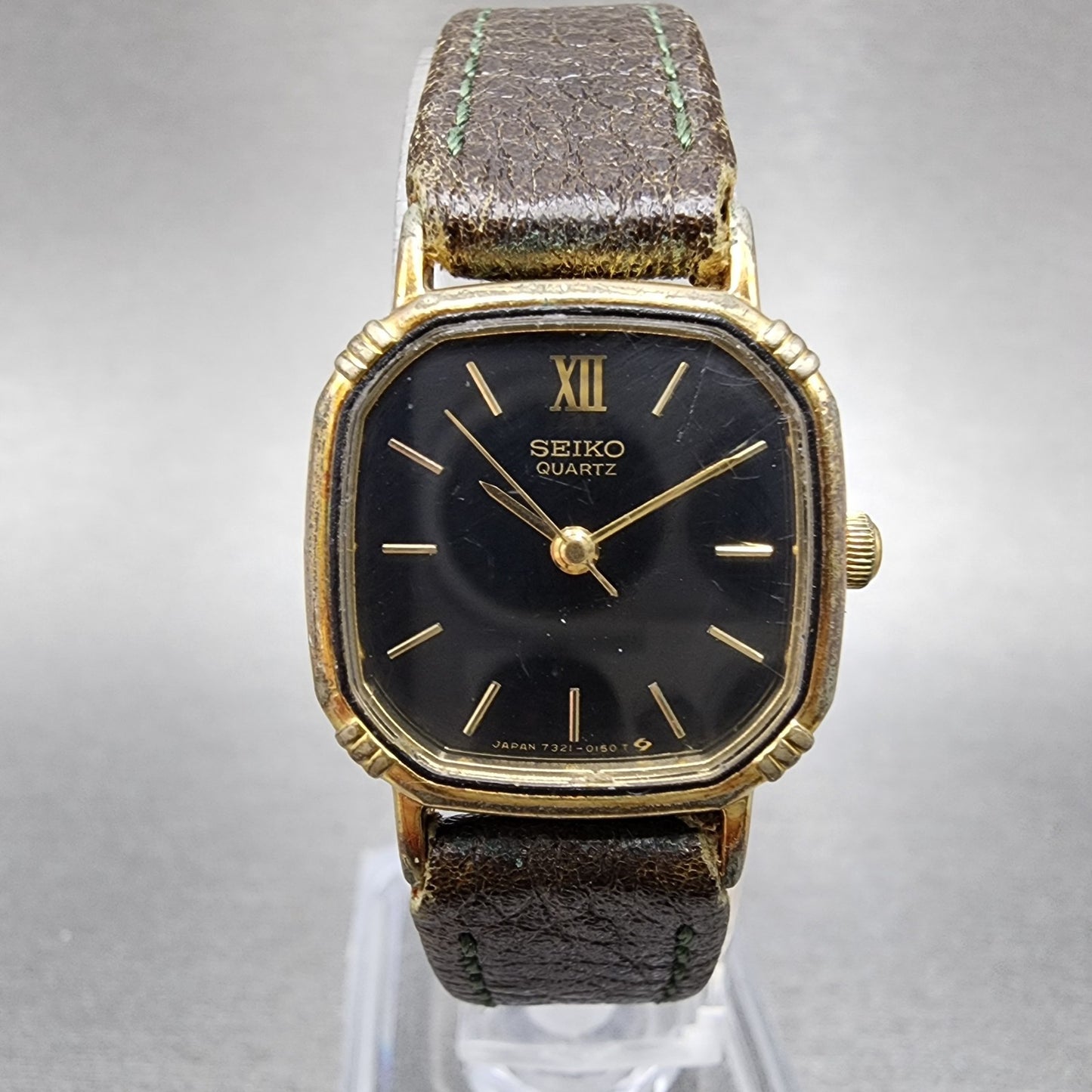 Seiko Watch Women 20mm Black Dial Gold Tone Square 7321507a New Battery0