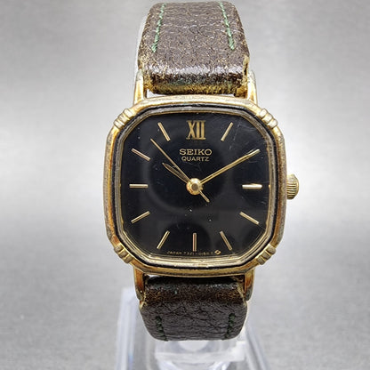 Seiko Watch Women 20mm Black Dial Gold Tone Square 7321507a New Battery0
