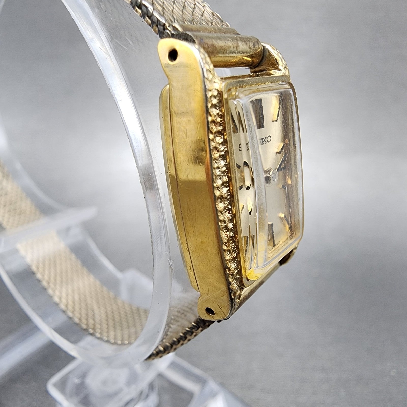 Seiko Tank Watch Women 15mm Champagne Dial Gold Tone Manual 113189 Runs3