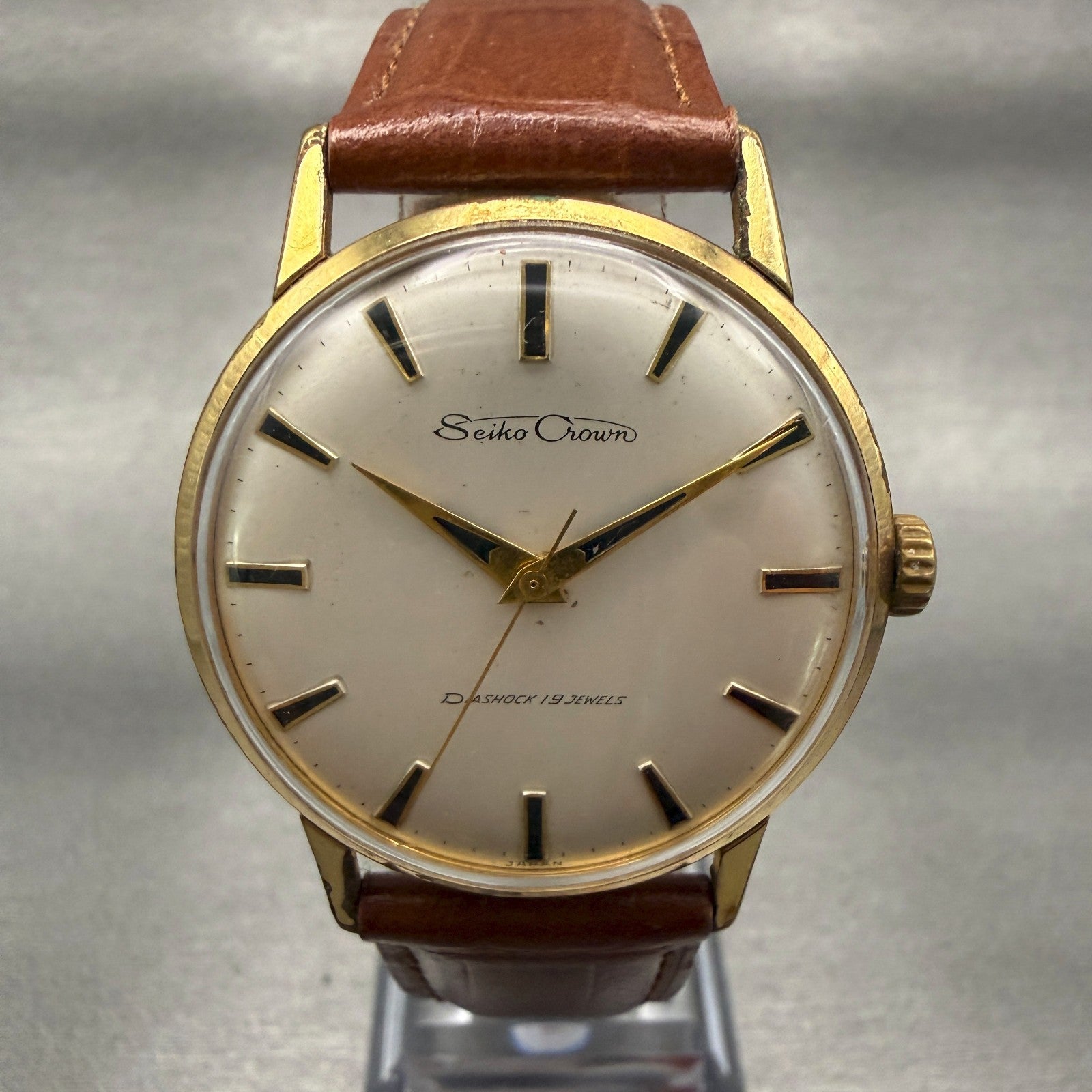 Seiko Crown Watch Men 34mm Champagne Dial Gold Tone Round J14036 Manual Wind0