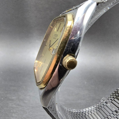 Citizen CQ Watch Men 33mm Gold Dial Two Tone Daydate Rectangle 1250-214609 PARTS3
