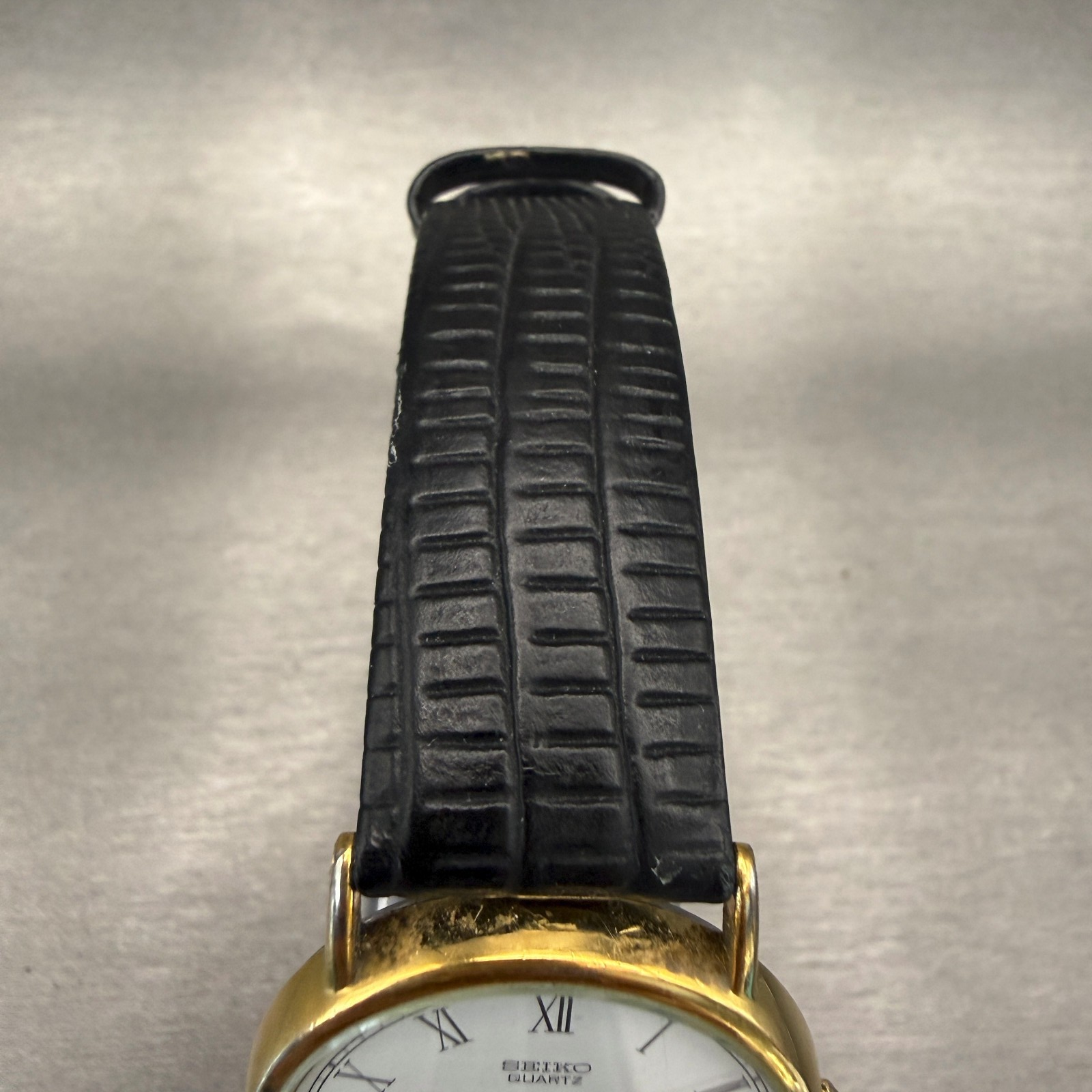 Seiko Watch Men 31mm White Dial Gold Tone Date 5Y39-7010 Vintage New Battery4