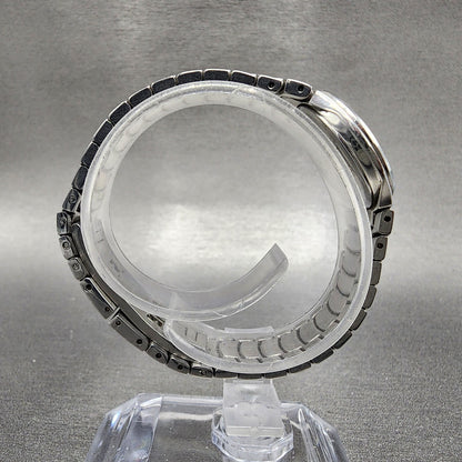 Bulova Watch Women 25mm MOP Dial Stainless Steel Diamond Accents new Battery8