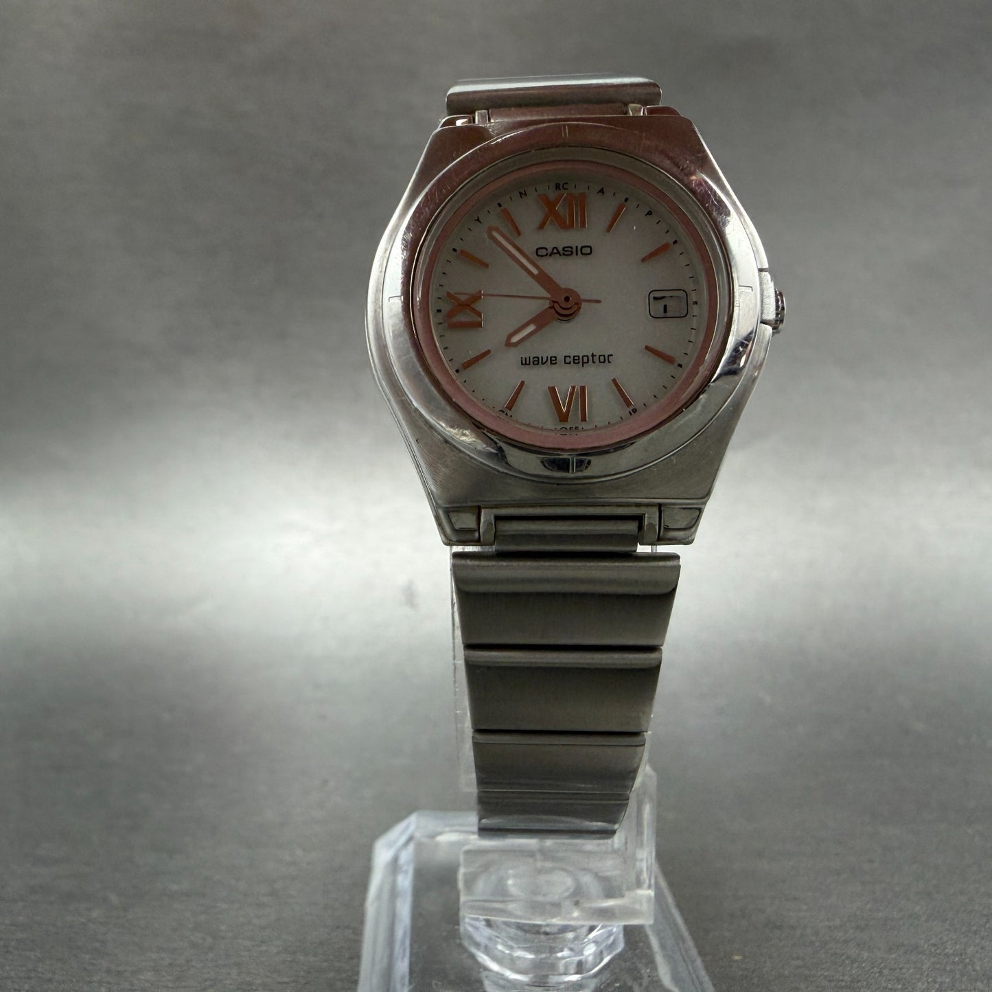 Casio Waveceptor Watch Women 28mm White Dial Silver Tone Date LWQ-10 Works Solar5