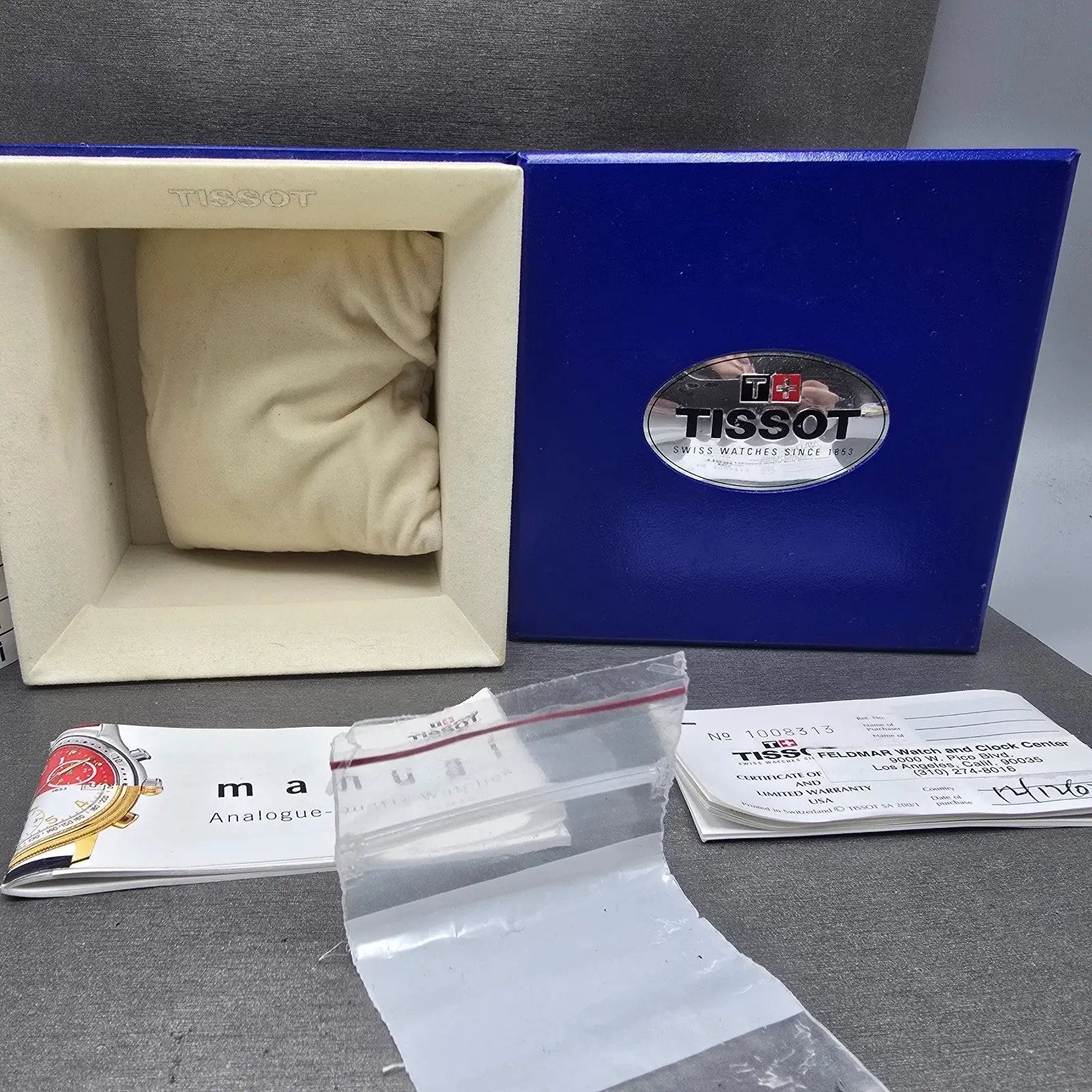 Tissot Watch Women 23mm Black Dial Silver Tone Round L520 New Battery W/box10