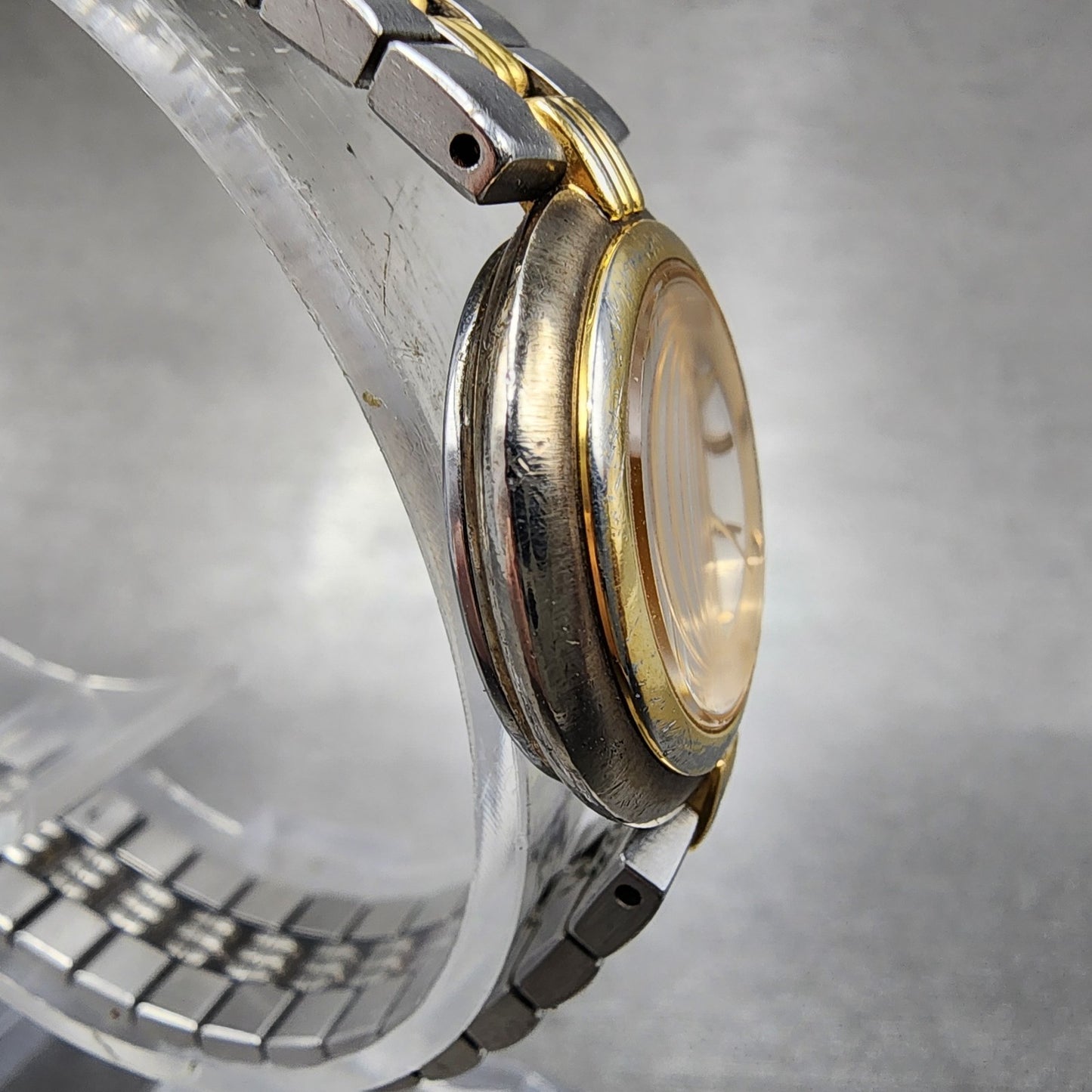 Seiko Creo Watch Women 23mm White Dial Two Tone 4n210140 New Battery3