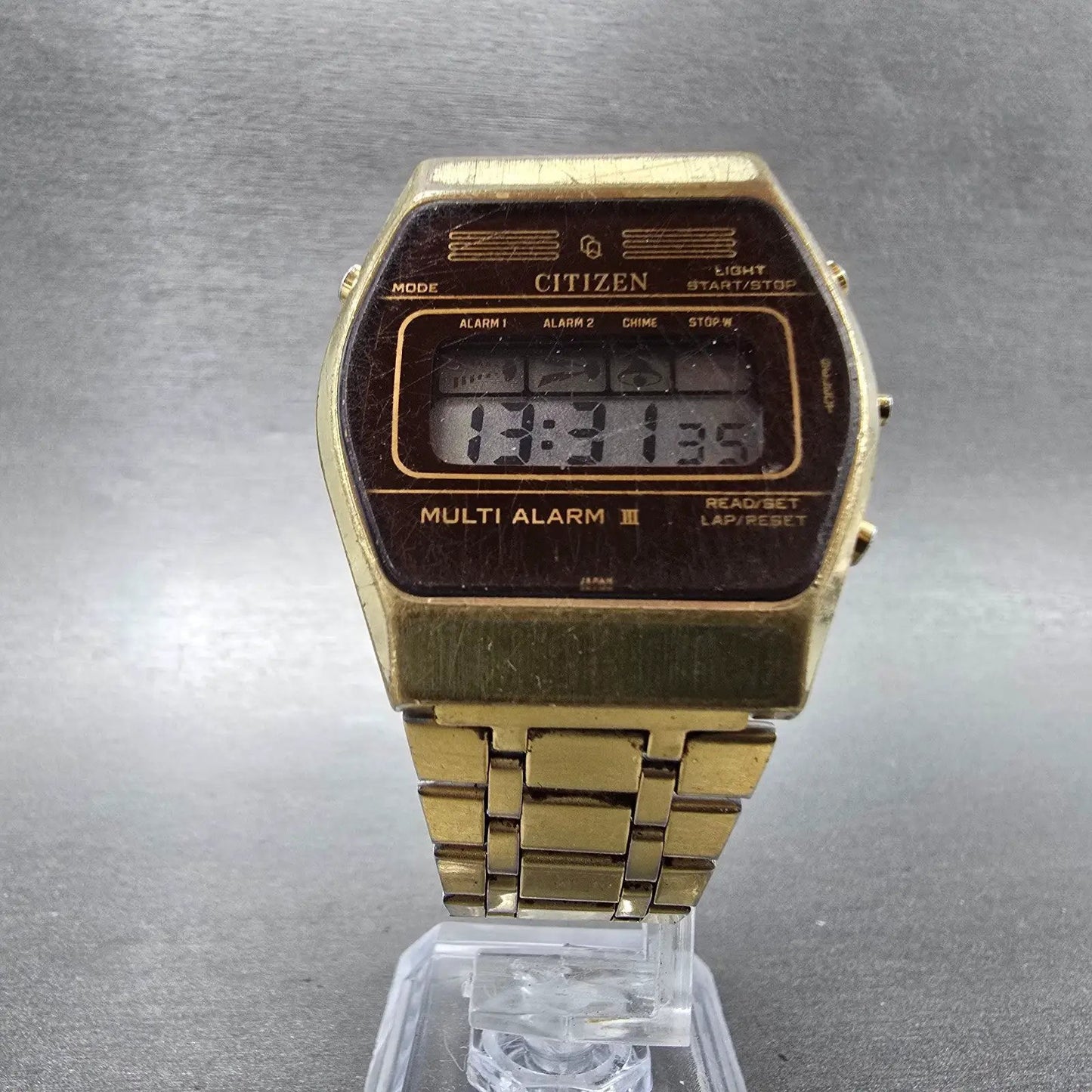 Citizen Watch Men 34mm Gold Digital Alarm Chronograph 4-098609 New Battery VTG5