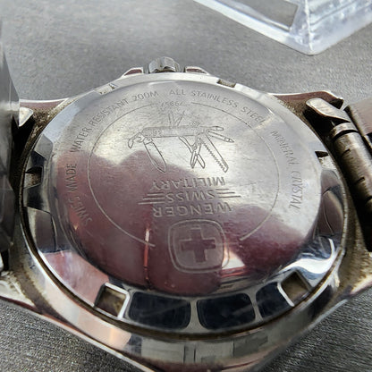 Wenger Swiss Military Dive Watch Men 39mm Silver Dial Steel Date Round New Batt