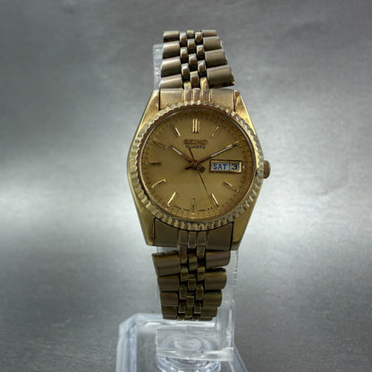 Seiko Watch Women 24mm Champagne Dial Gold Tone Daydate Round 7N83-0049 New Bat95