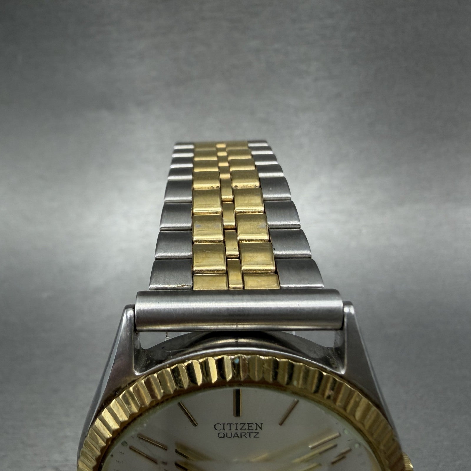 Citizen CQ President Watch Men 36mm Silver Dial Two Tone Daydate Round New Bat V4
