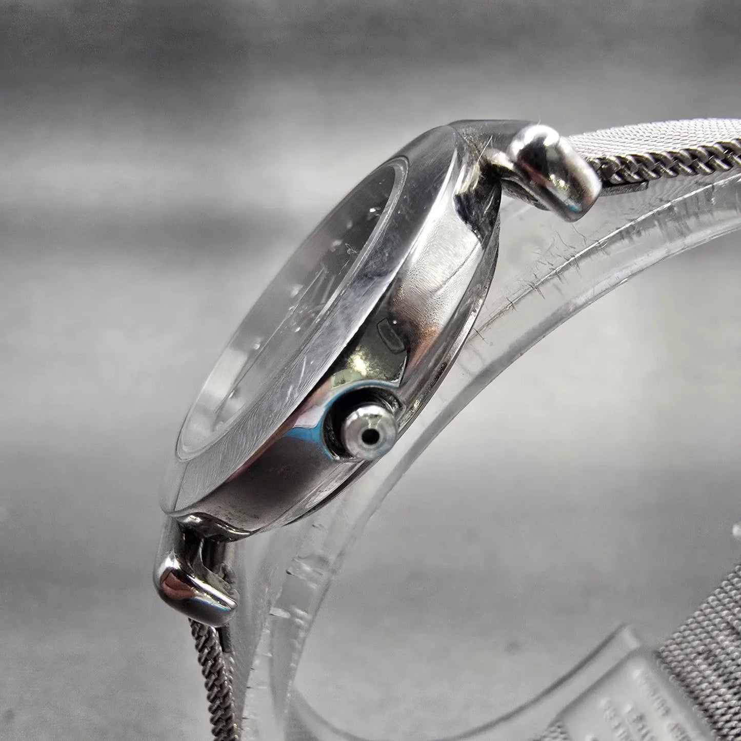 Skagen Denmark Watch Women 25mm Black Dial Silver Tone Round 107SSSBD New Batt2