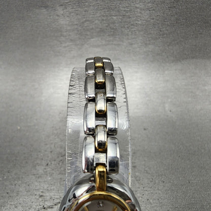 Seiko Solar Watch Women 19mm Gray Dial Two Tone Oval V1100AG0 Runs Bracelet4