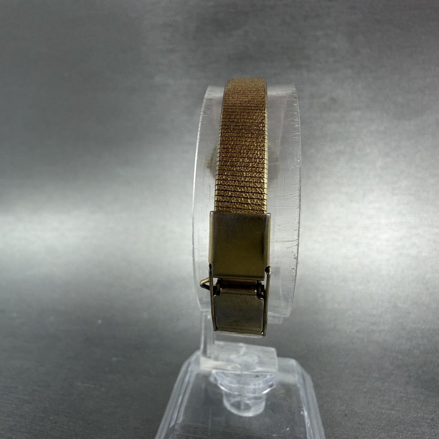 Seiko Watch Women 18mm Black Dial Gold Tone Round 1N00-0H59 New Battery7