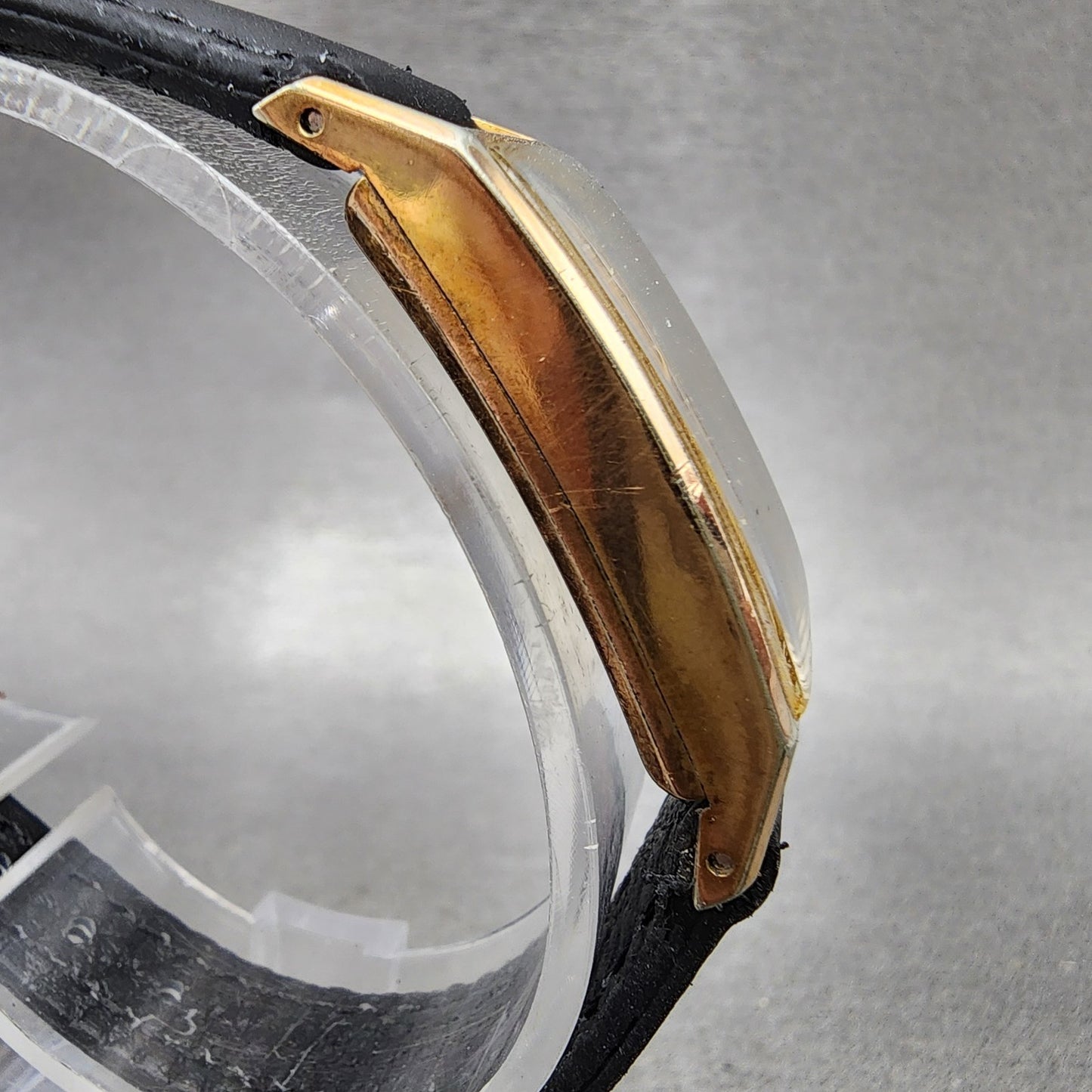 Seiko Venus Tank Watch Women 15mm Silver Dial Gold Tone Manual 5506 Runs3