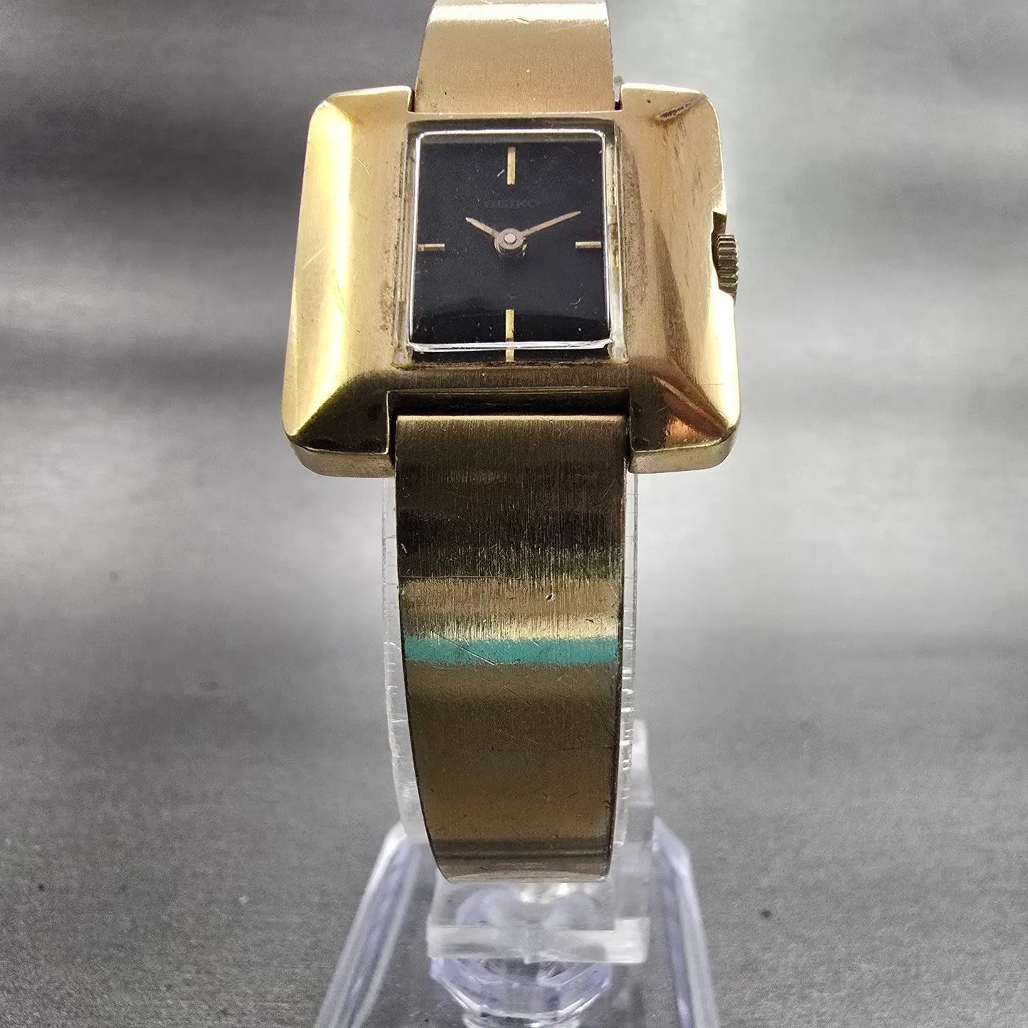 Seiko Watch Women 24mm Black Dial Gold Tone Rectangle 11-3478 Vintage Works5