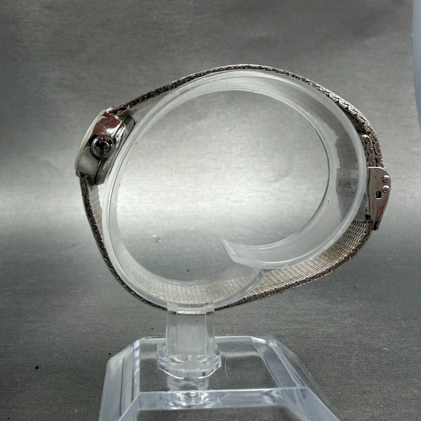 Certina Watch Women 25mm Silver Dial Silver Tone Manaul Wind Oval Runs VTG6
