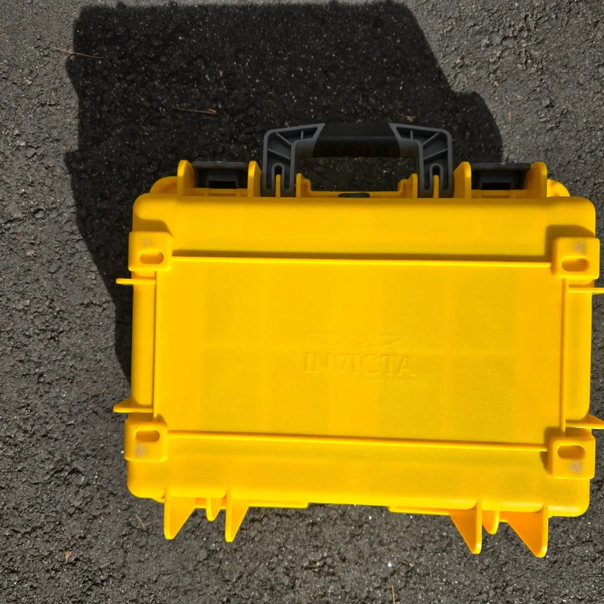 Invicta Watch Case 8 Slot Yellow Black Plastic Foam insert Handle Cary Case Y6