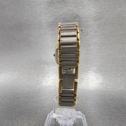 ALBA Urban Watch Women 22mm White Dial Two Tone Rectangle V8015280 New Battery7