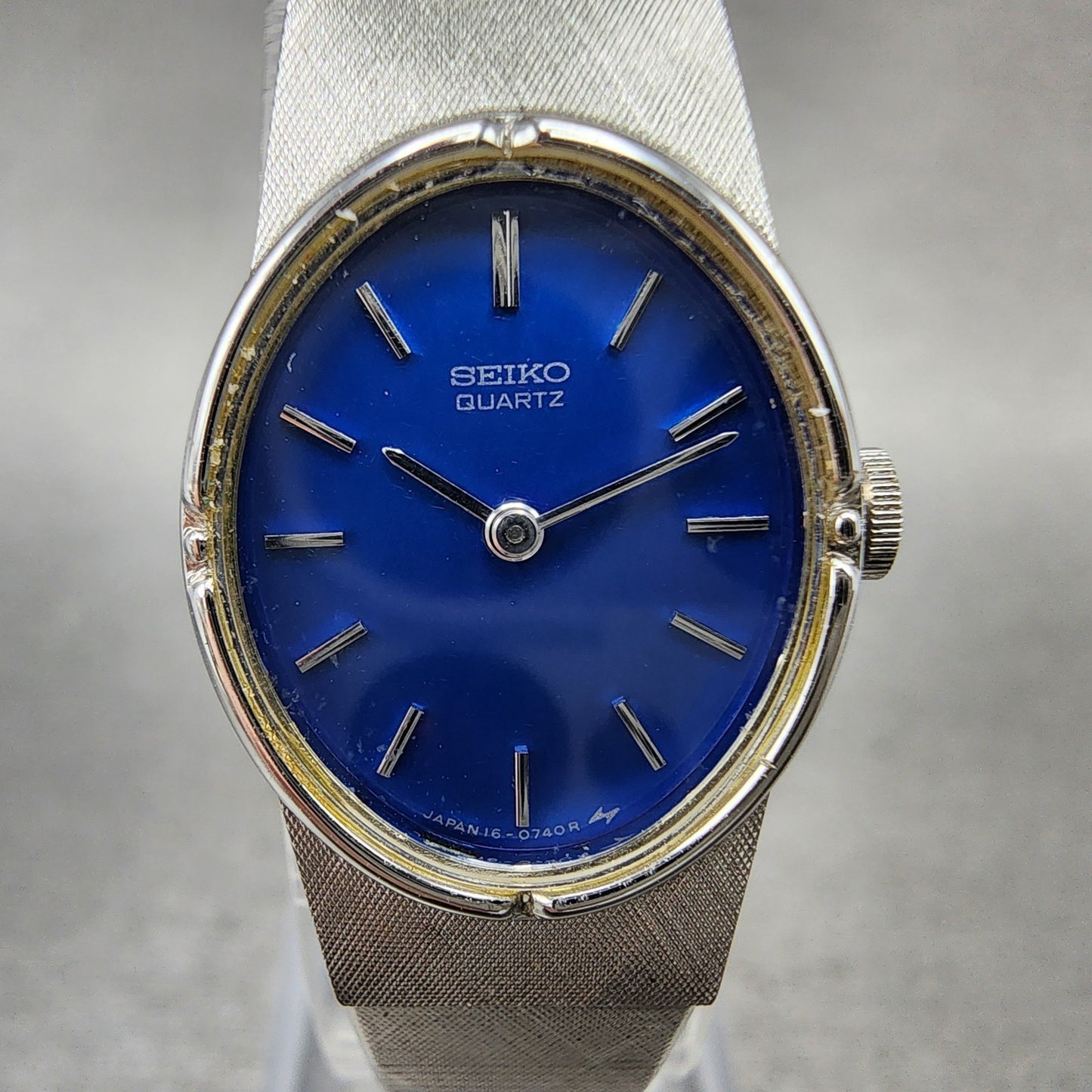 Seiko Watch Women 18mm Blue dial Silver Tone Oval Vintage 165209 New Battery1