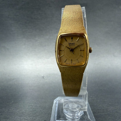 Seiko Watch Women 18mm Champagne Dial Gold Tone Rectangle 2C21-5000 New Battery5