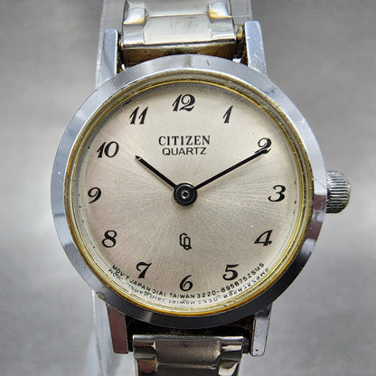 Citizen CQ Watch Women 21mm Silver Dial Silver Tone Round 3220891236  New Batt1
